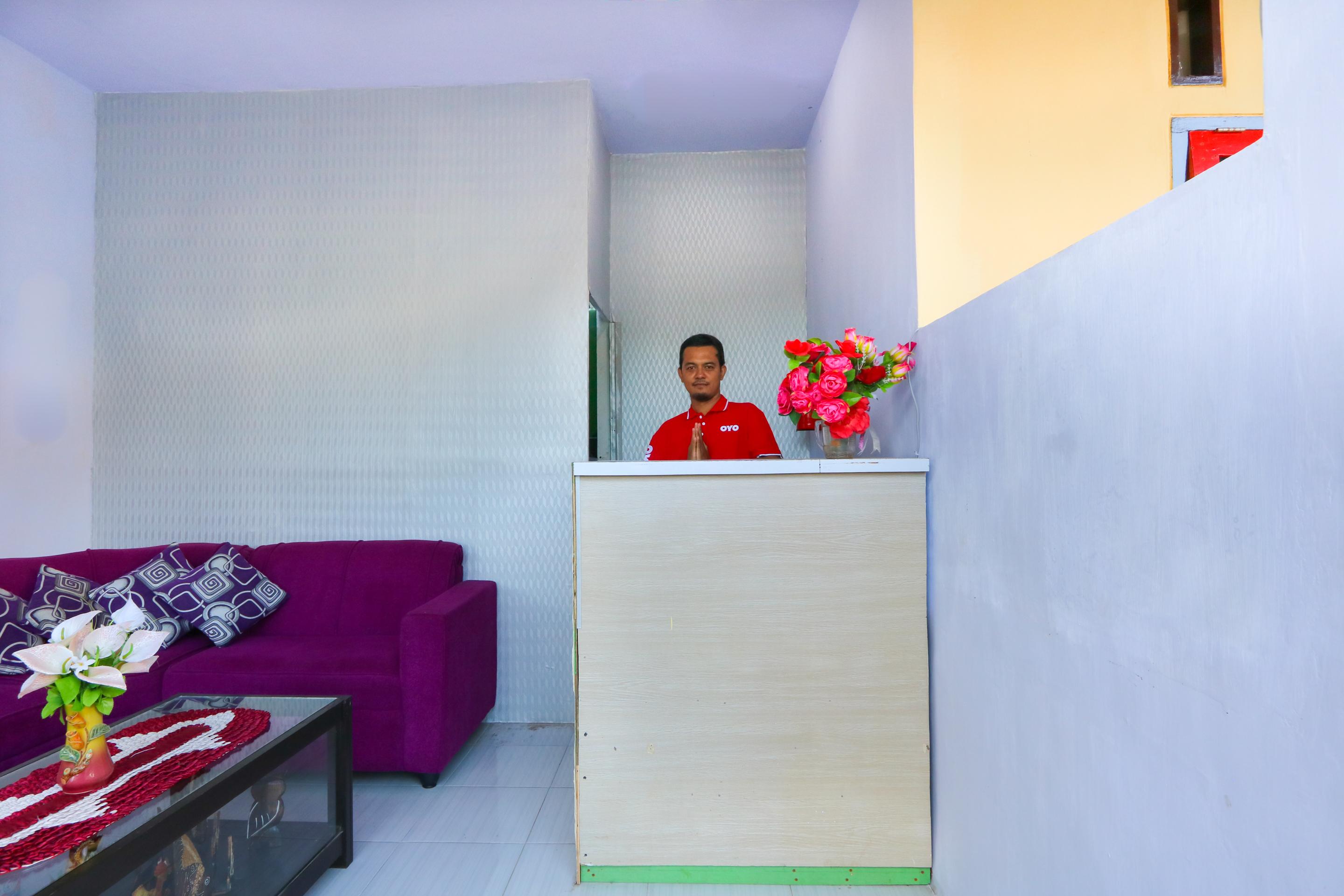 Reddoorz At El Shaday Homestay Banyuwangi Banyuwangi  Εξωτερικό φωτογραφία
