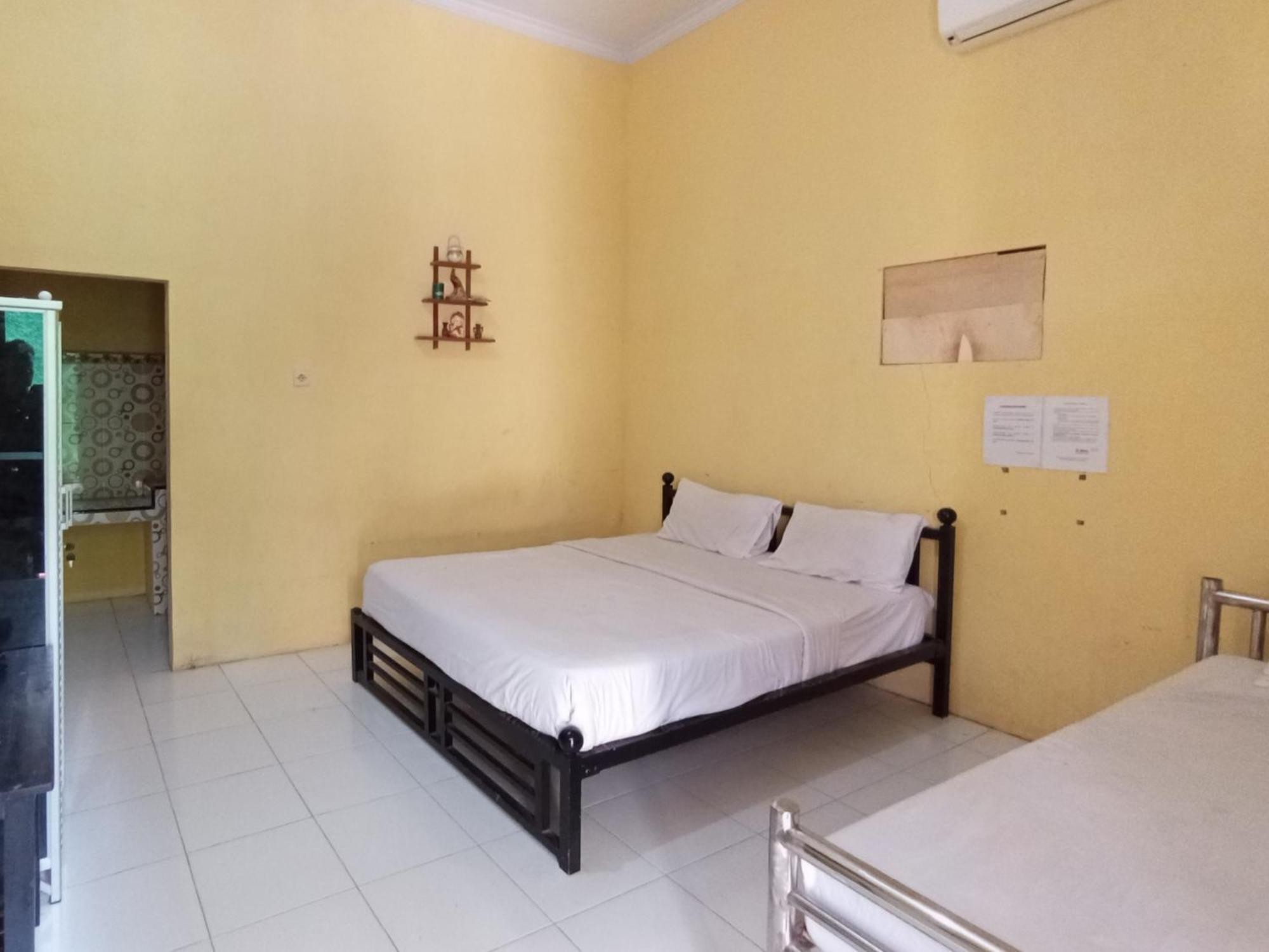 Reddoorz At El Shaday Homestay Banyuwangi Banyuwangi  Εξωτερικό φωτογραφία