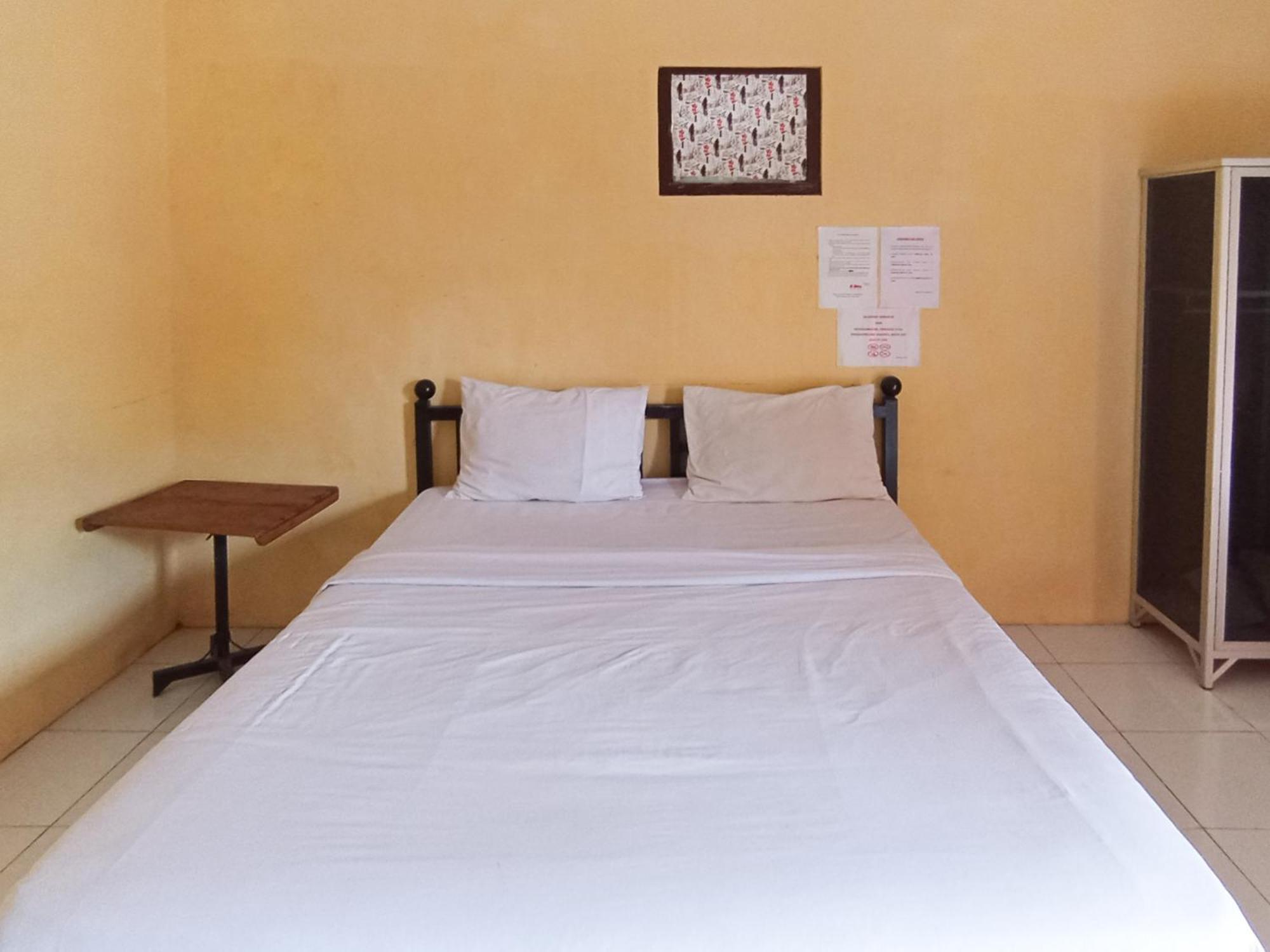 Reddoorz At El Shaday Homestay Banyuwangi Banyuwangi  Εξωτερικό φωτογραφία