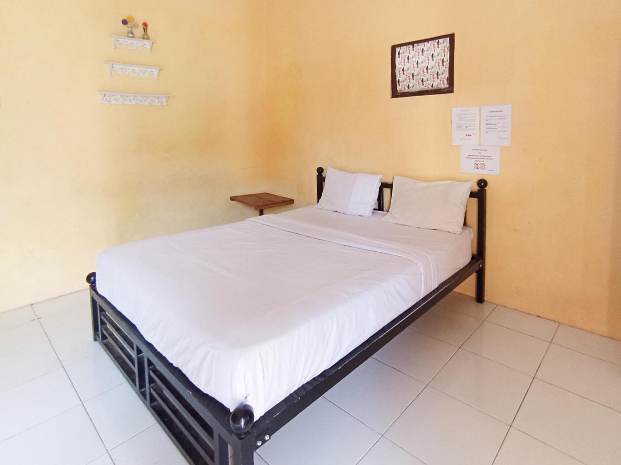 Reddoorz At El Shaday Homestay Banyuwangi Banyuwangi  Εξωτερικό φωτογραφία