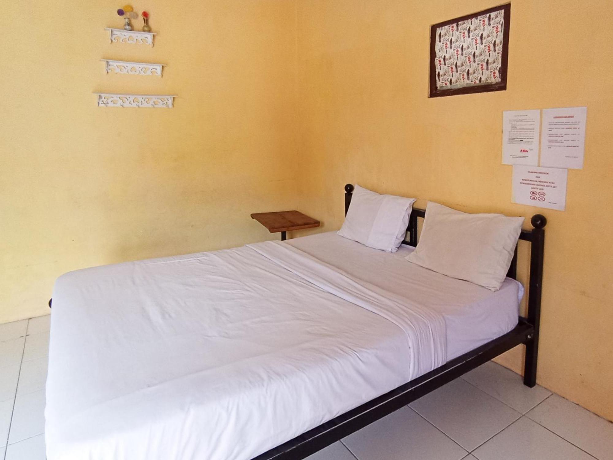 Reddoorz At El Shaday Homestay Banyuwangi Banyuwangi  Εξωτερικό φωτογραφία
